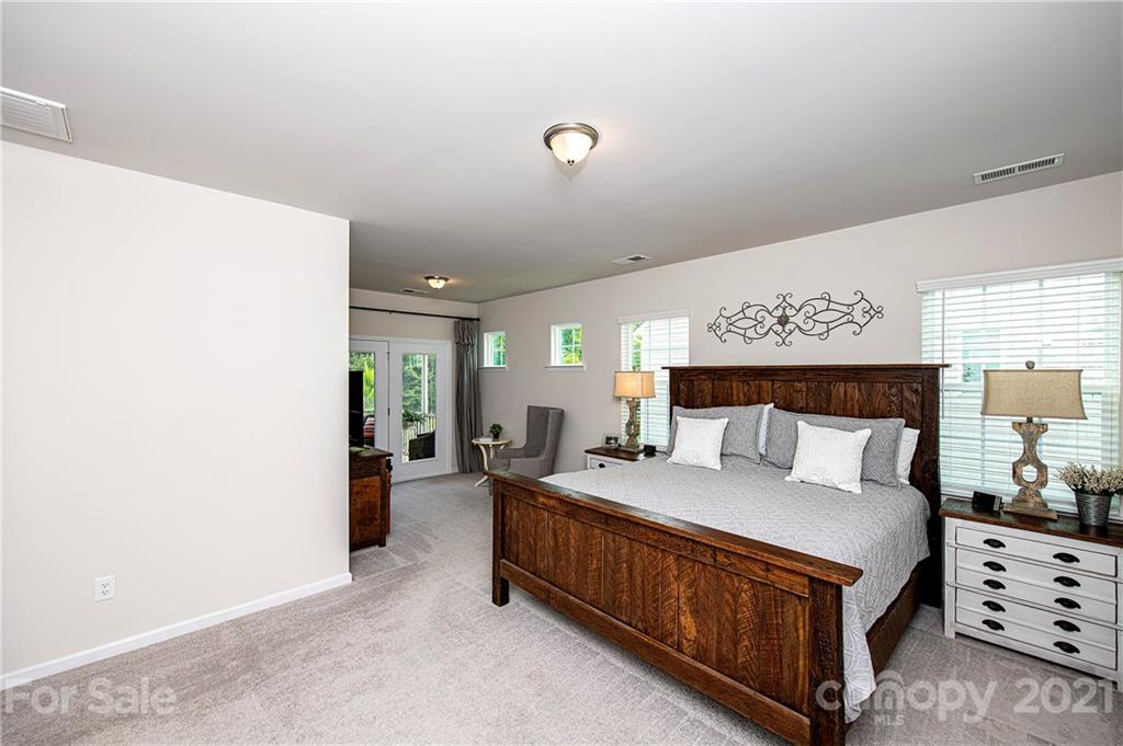 Tree Tops - Residential