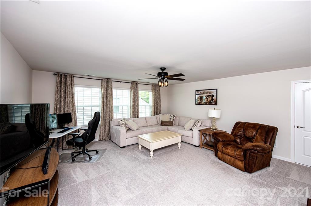 Tree Tops - Residential