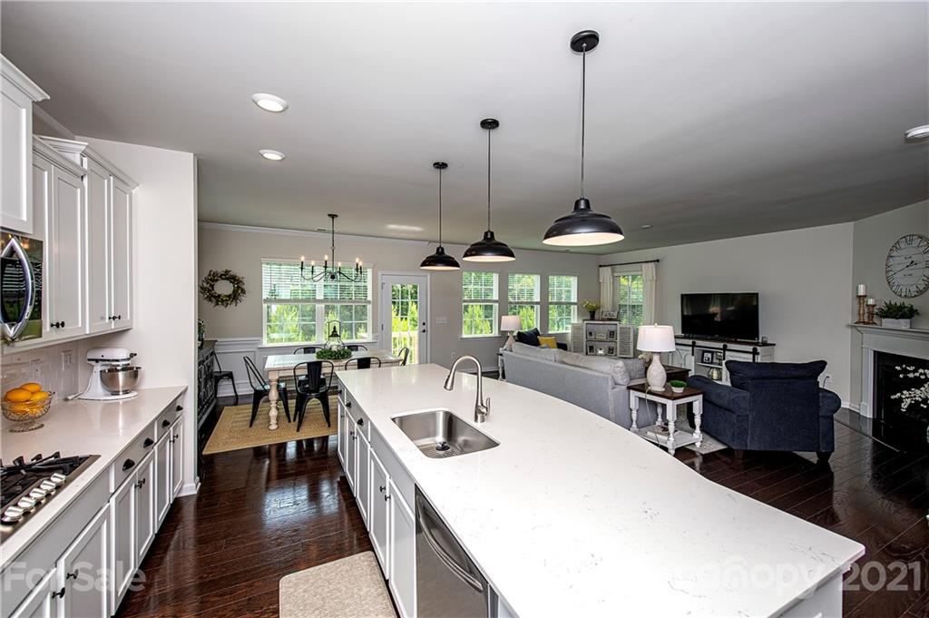 Tree Tops - Residential