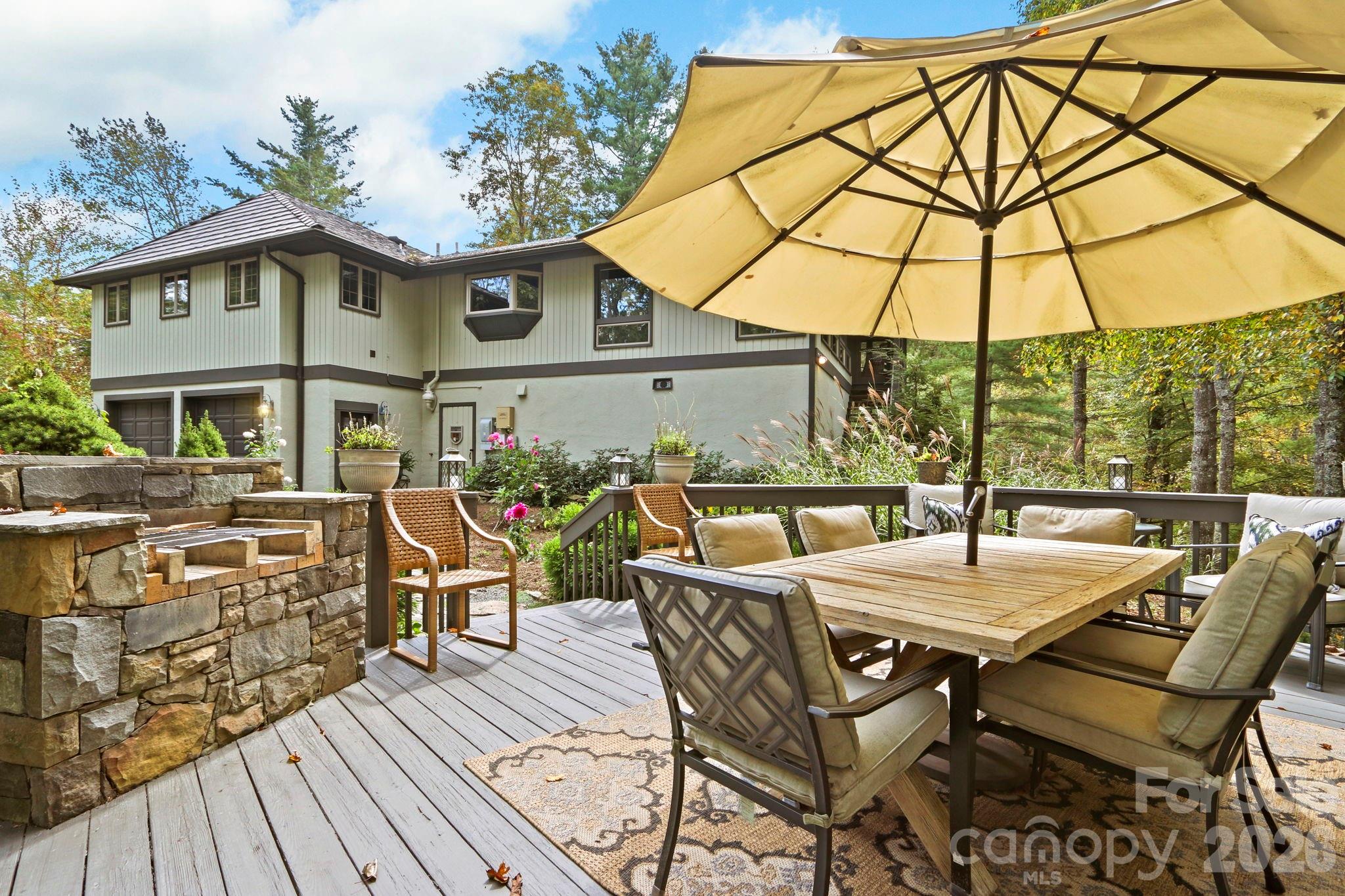 Valle Cay - Residential