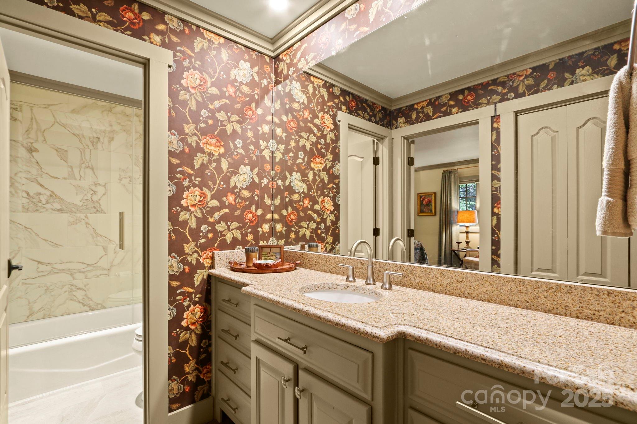 Vilas, North Carolina 28692, United States, 3 Bedrooms Bedrooms, ,4 BathroomsBathrooms,Residential,Active,229824