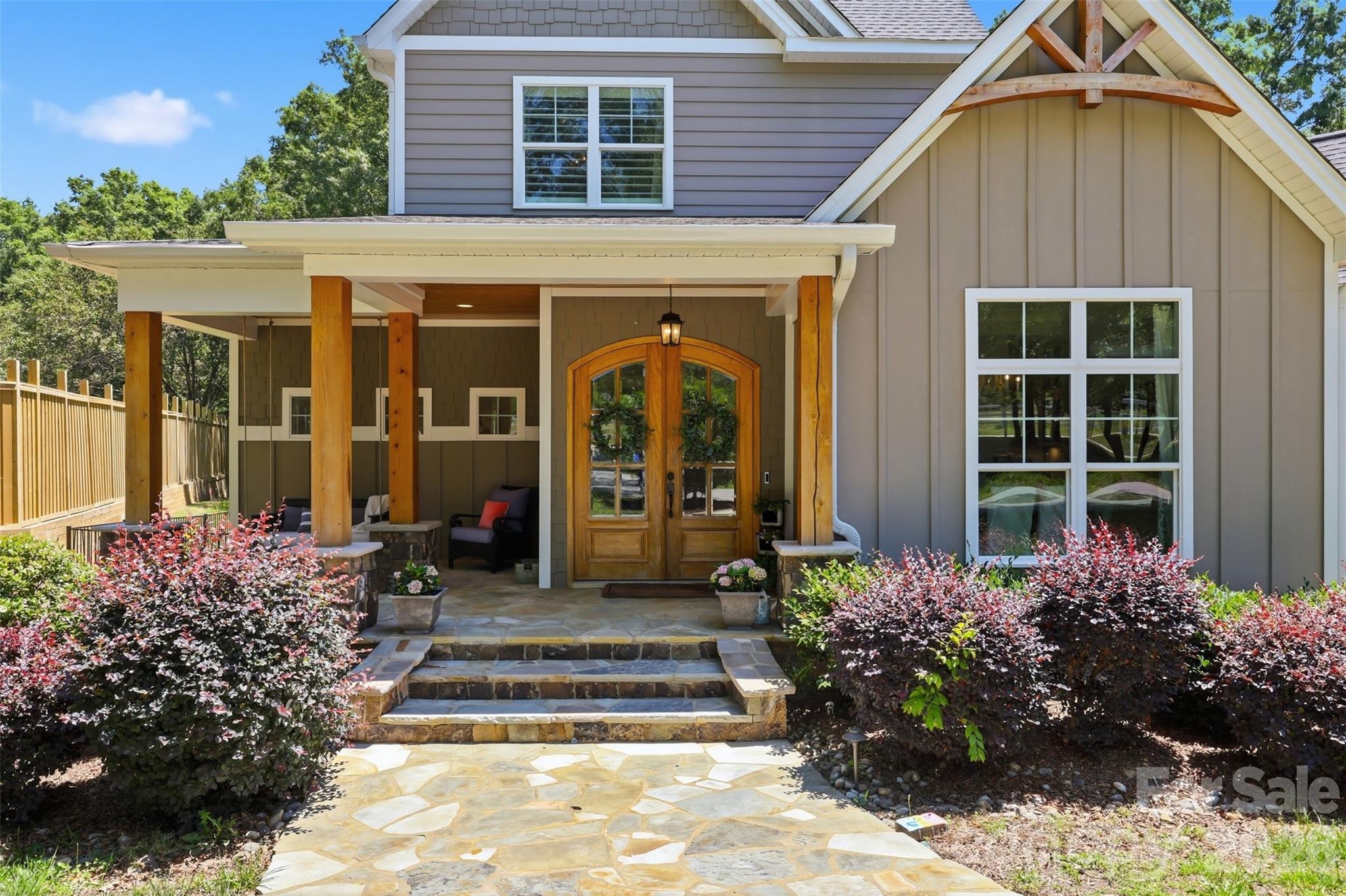 1595 Mary Ellen Drive