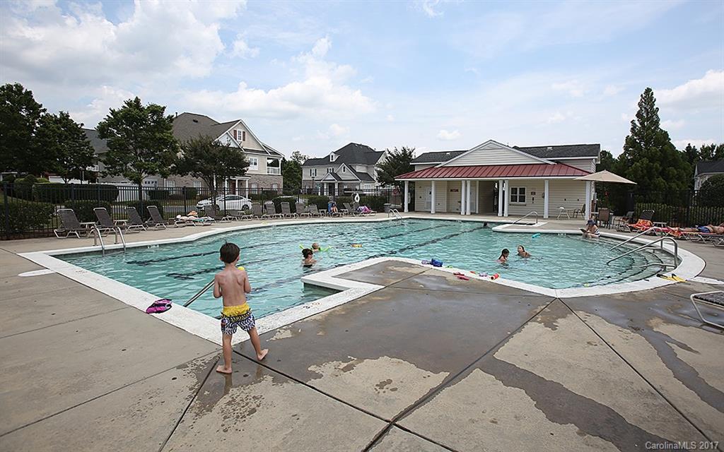 Riviera - Residential