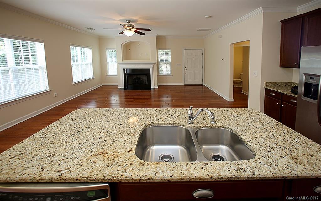 Riviera - Residential