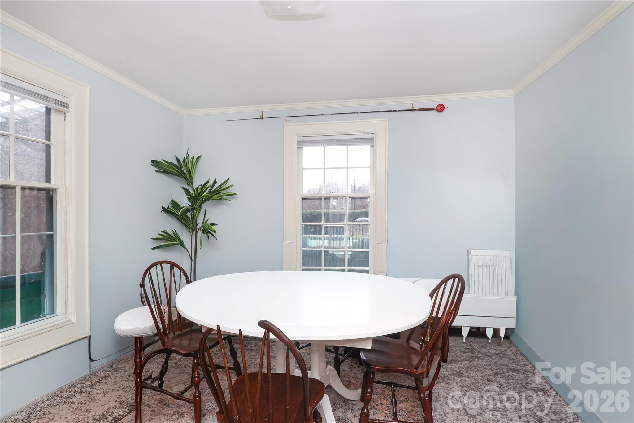 1613 Lombardy Circle