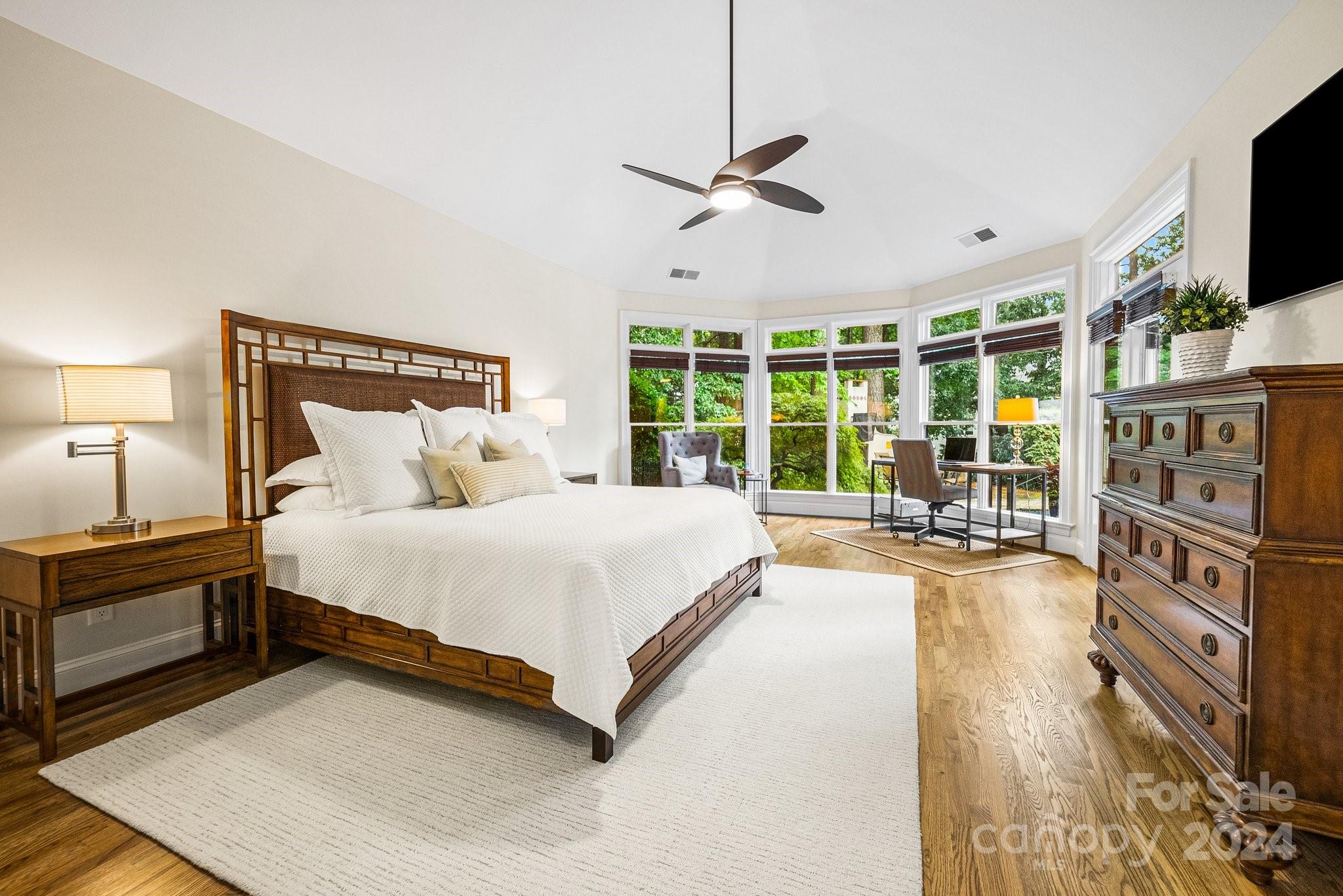 The Peninsula - Residential