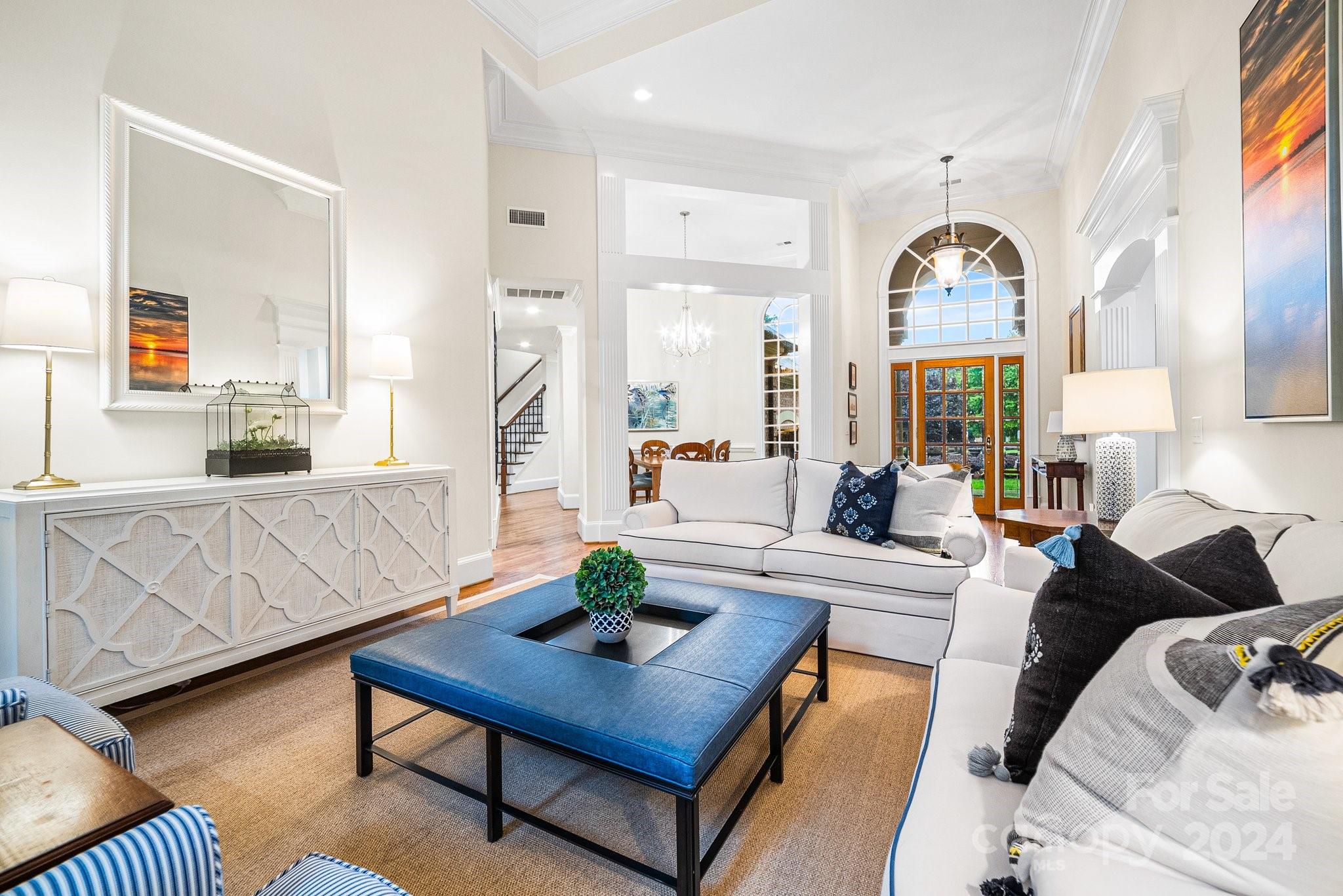 The Peninsula - Residential