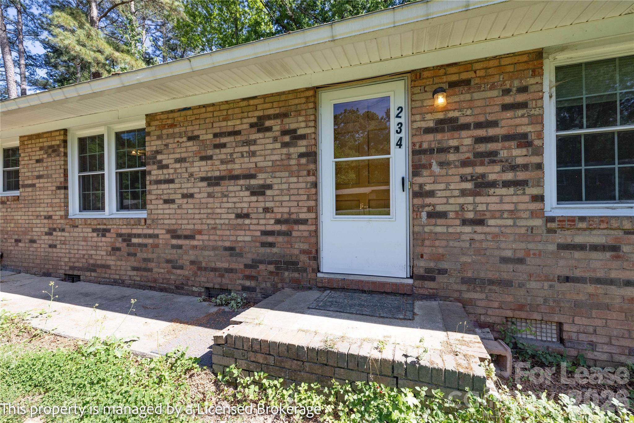 Unknown - Residential Lease