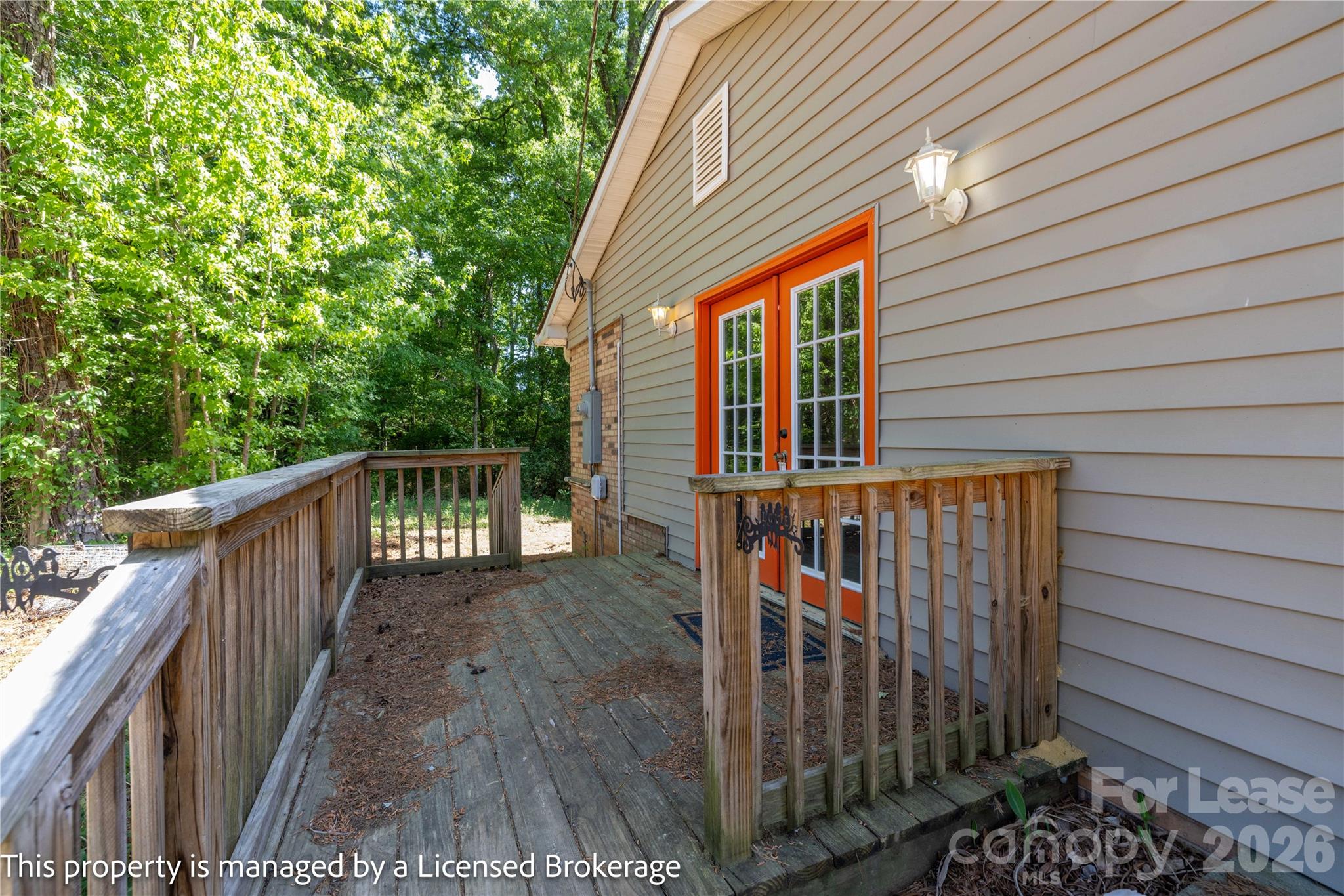 Unknown - Residential Lease