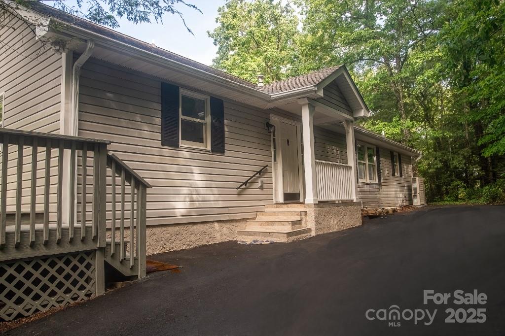 36 Lynx Drive