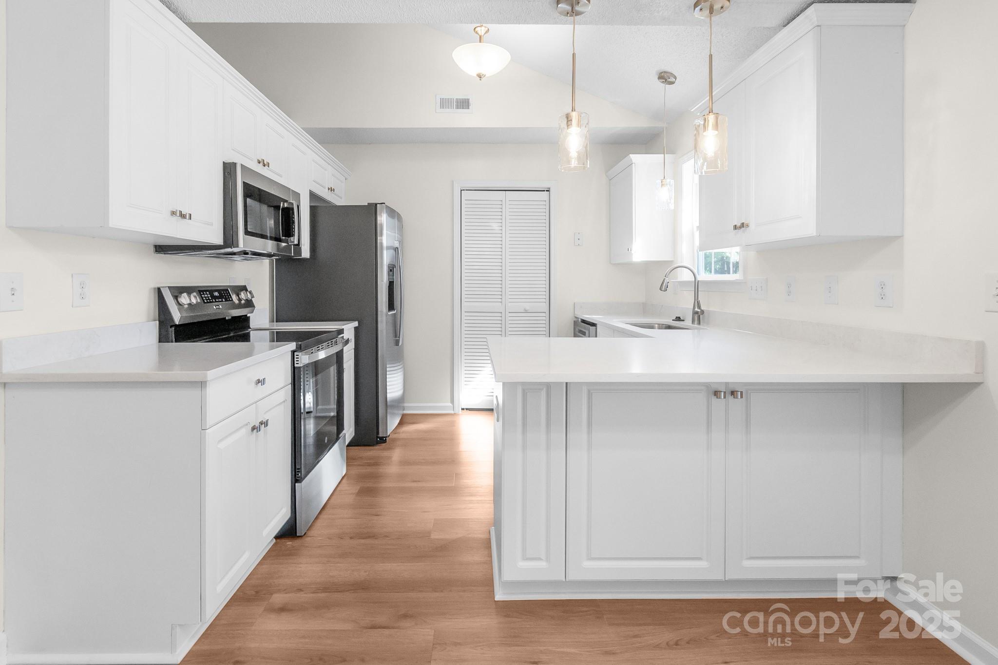 Chelsea Woods - Residential