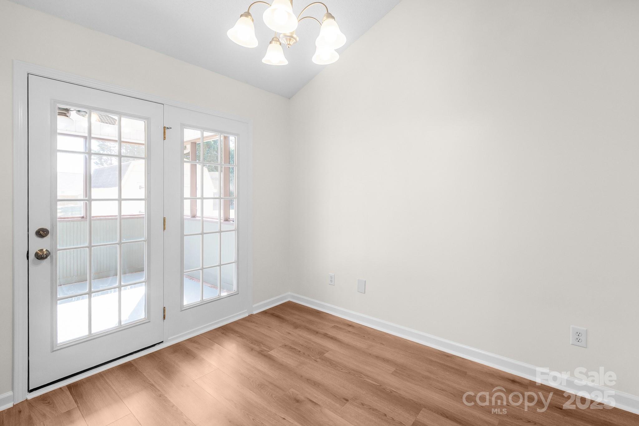 Chelsea Woods - Residential