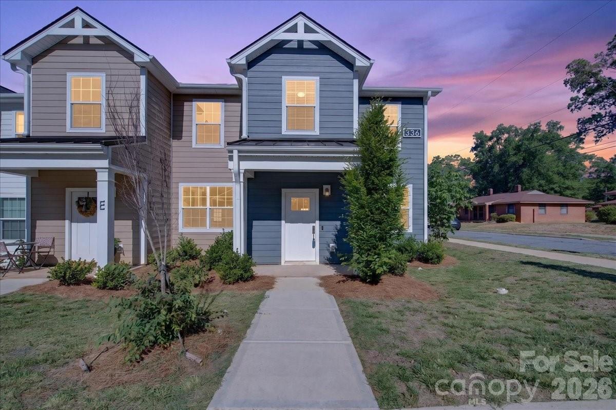 Lincoln Street Townhomes - Residential