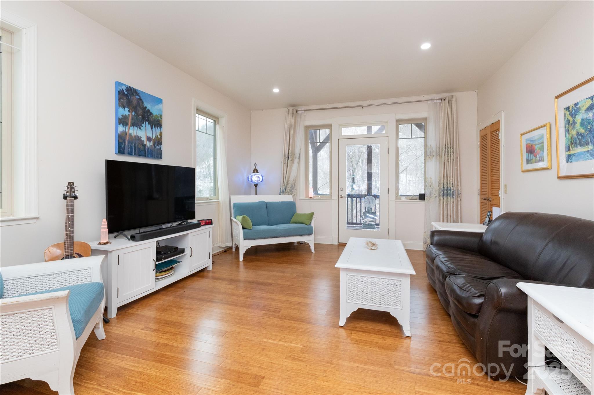 20 Lila Lane B