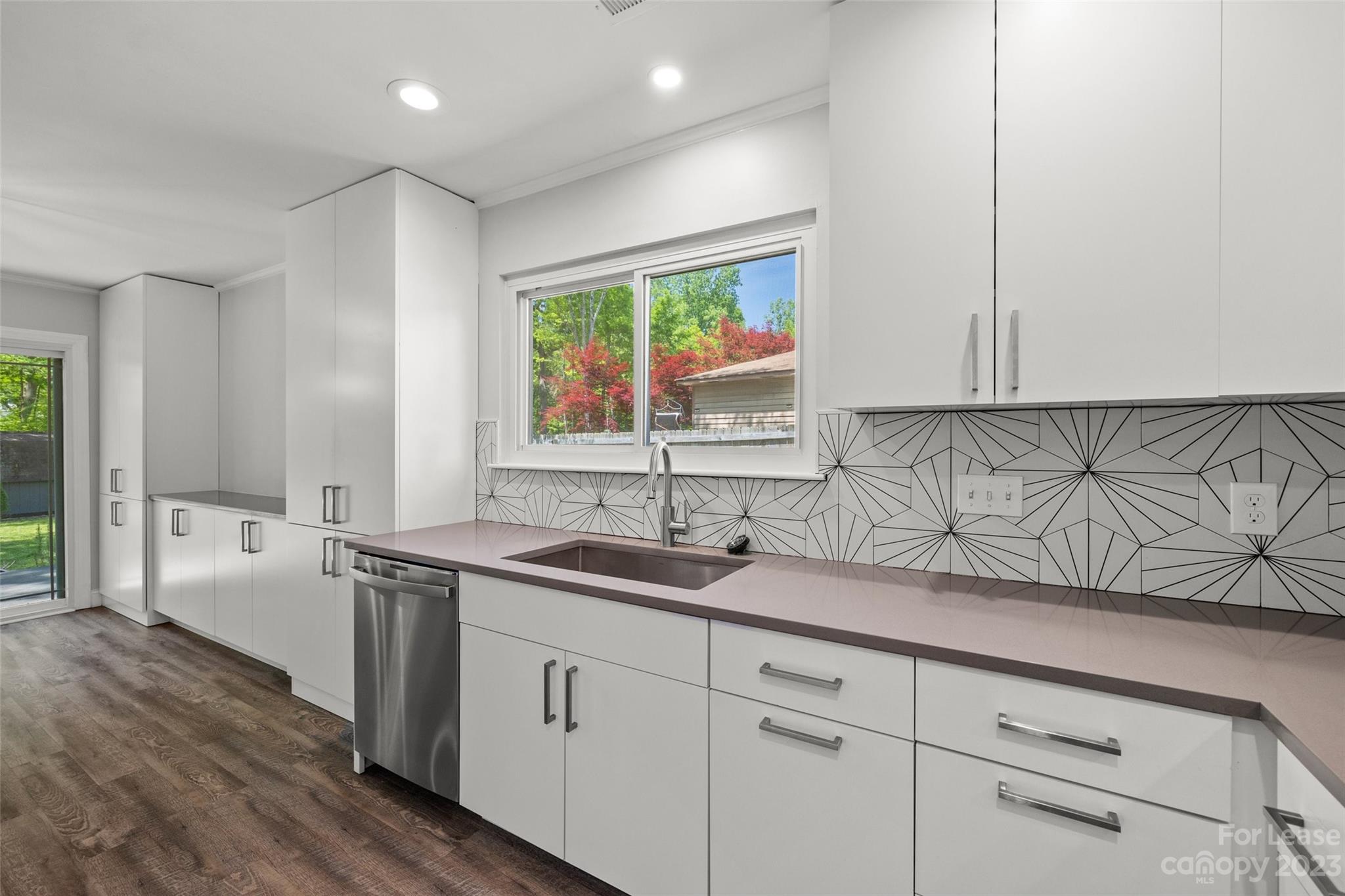 Provincetowne - Residential Lease