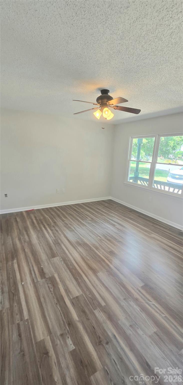 910 Lyndsey Brooke Court