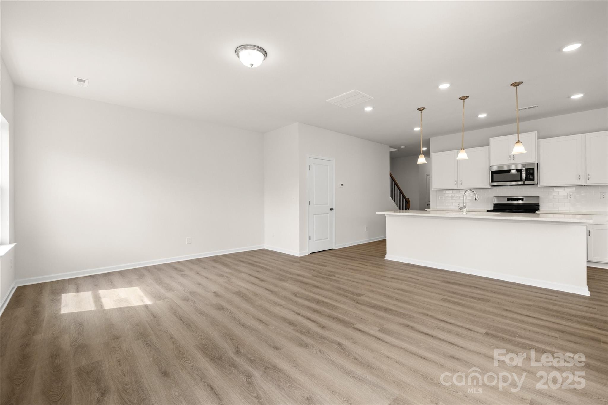 Country Club Village - Residential Lease