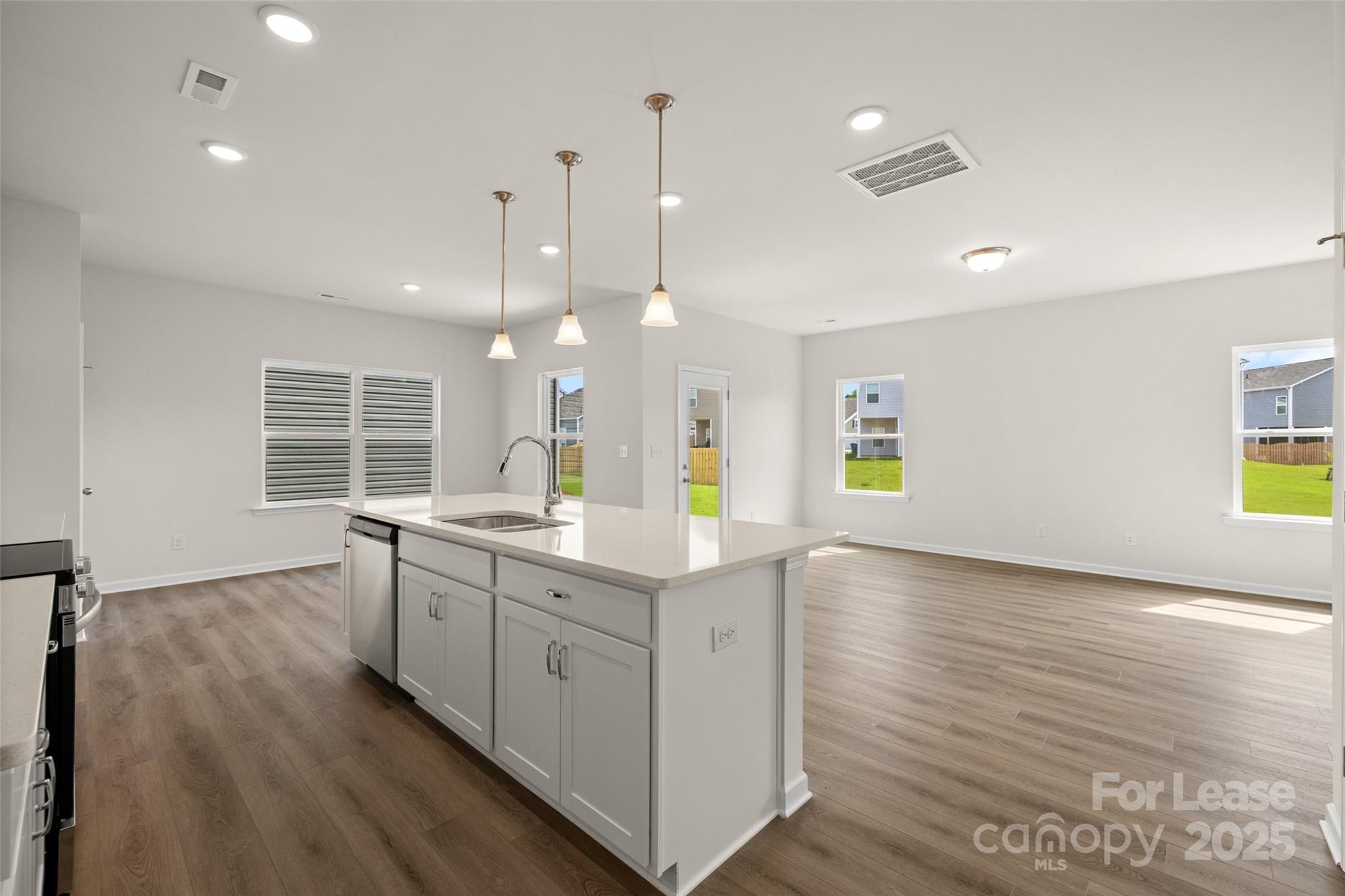 Country Club Village - Residential Lease