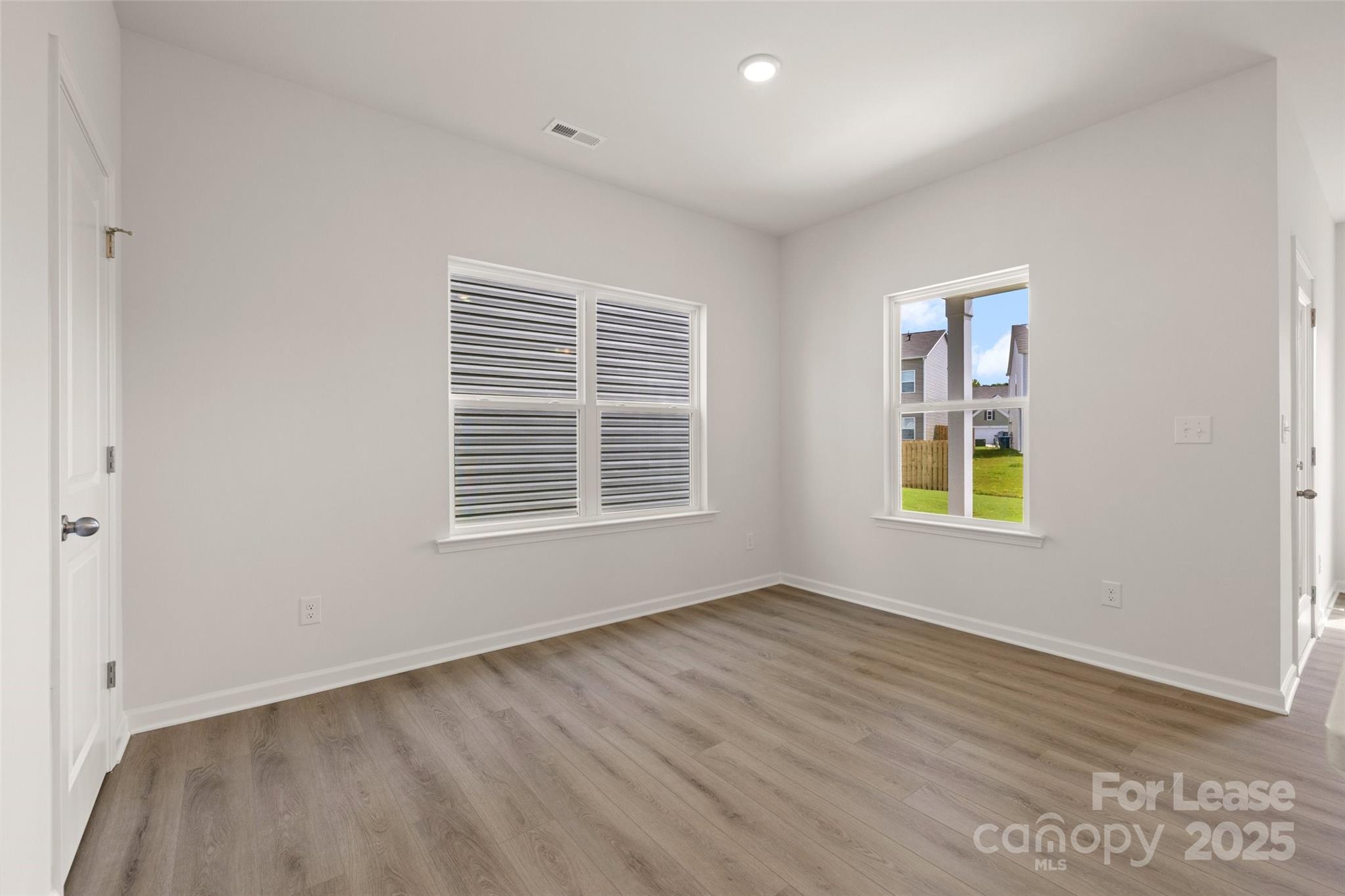 Country Club Village - Residential Lease