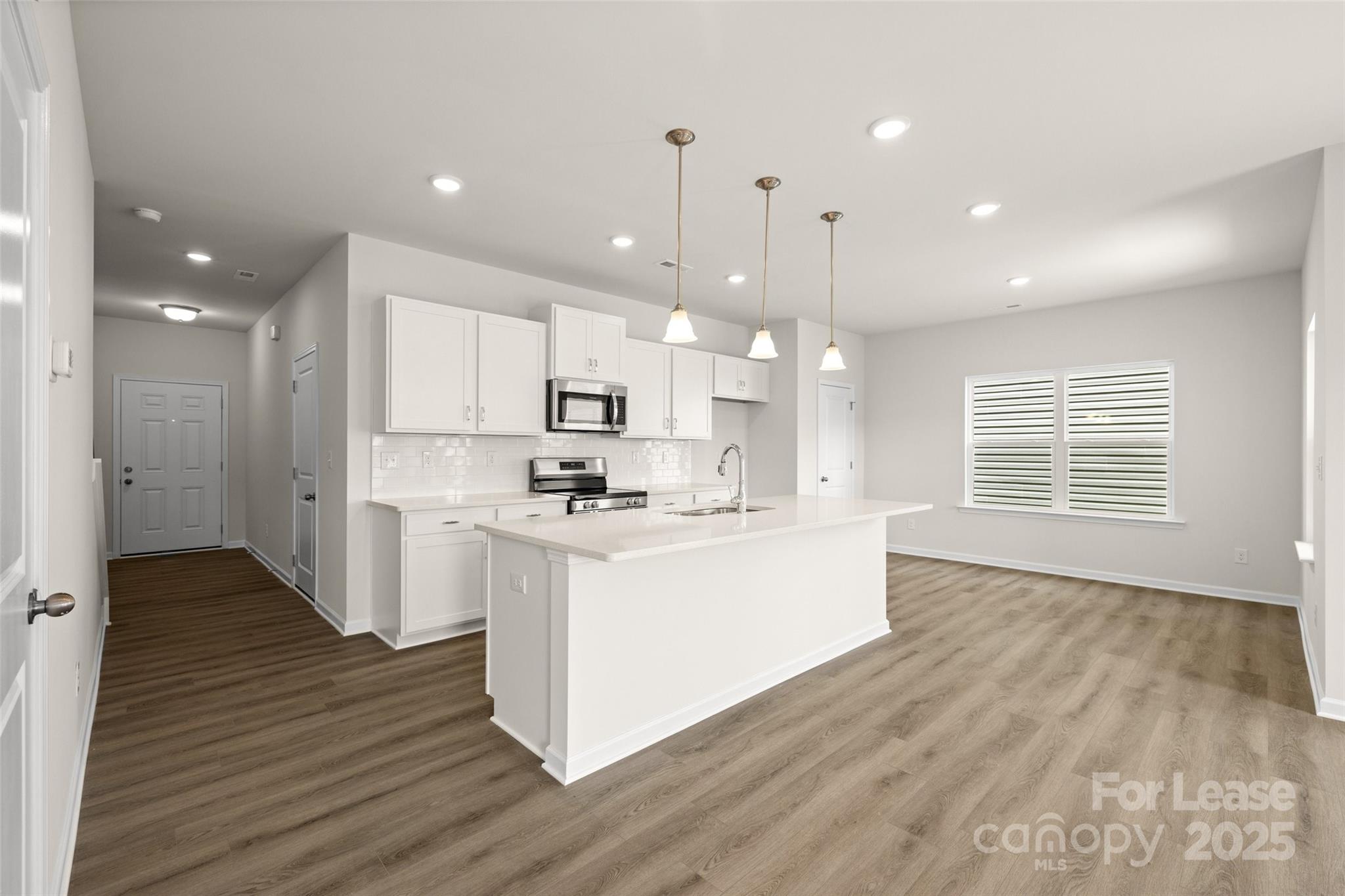 Country Club Village - Residential Lease