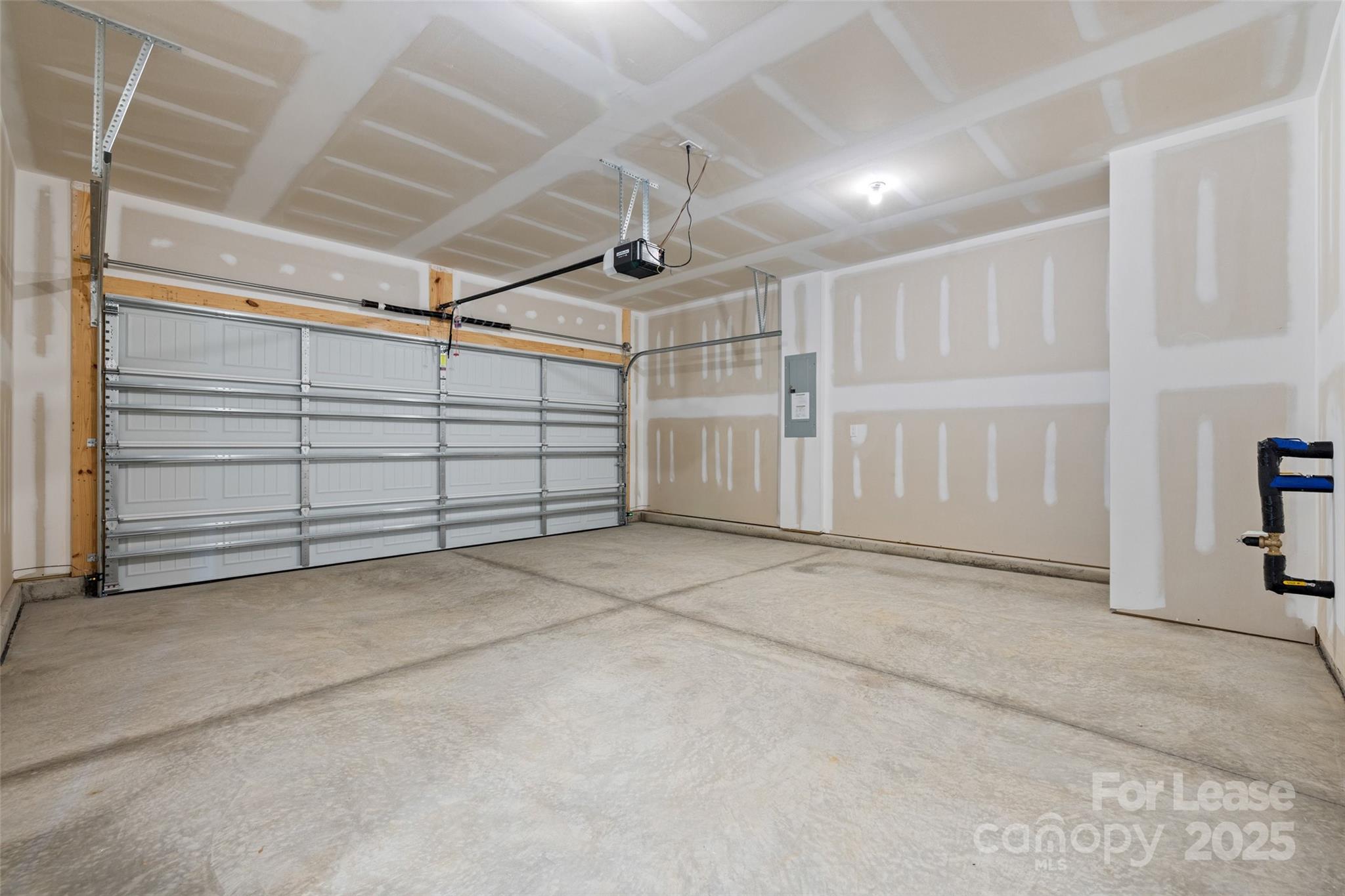 Country Club Village - Residential Lease