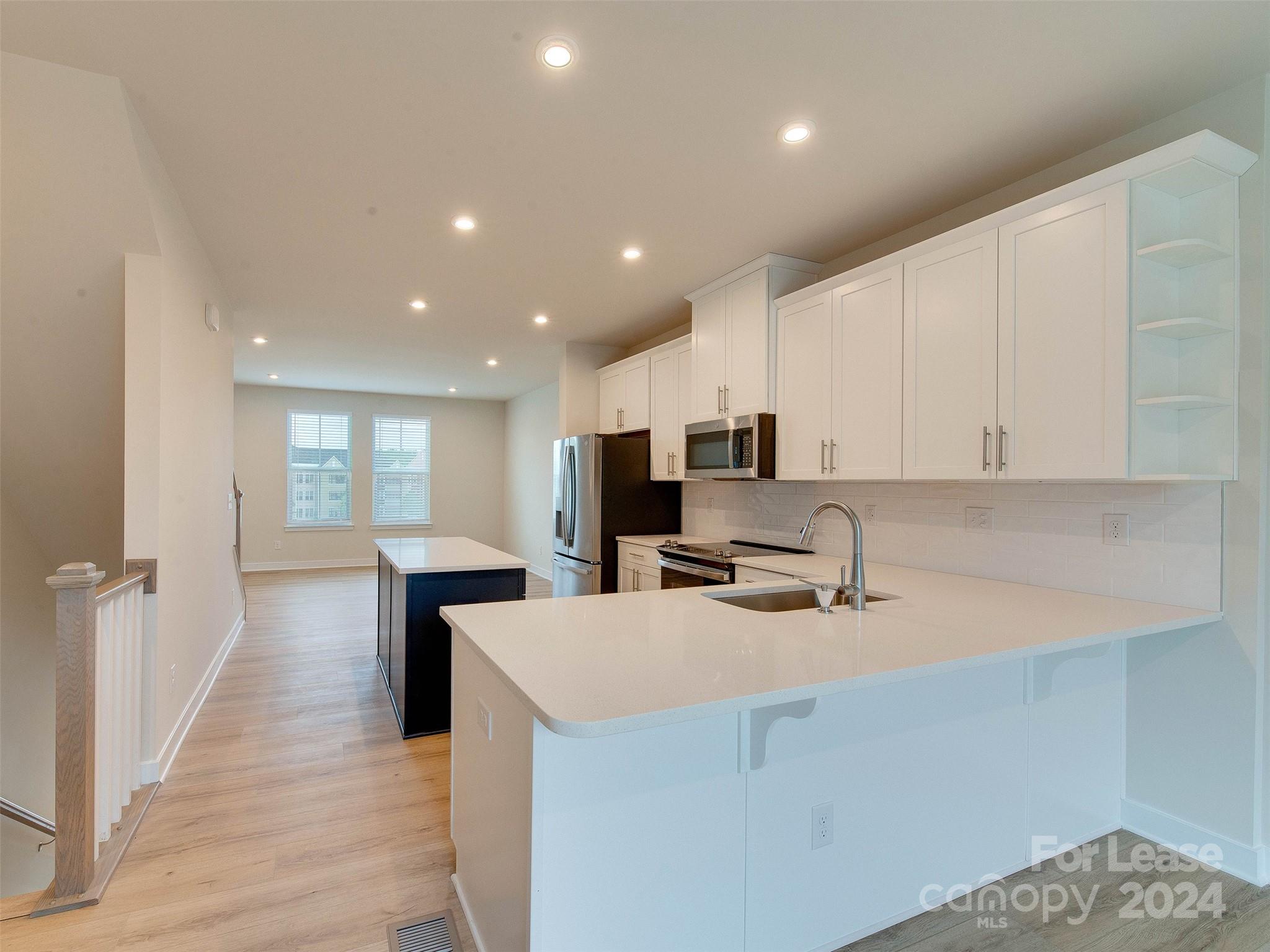 Double Oaks - Residential Lease