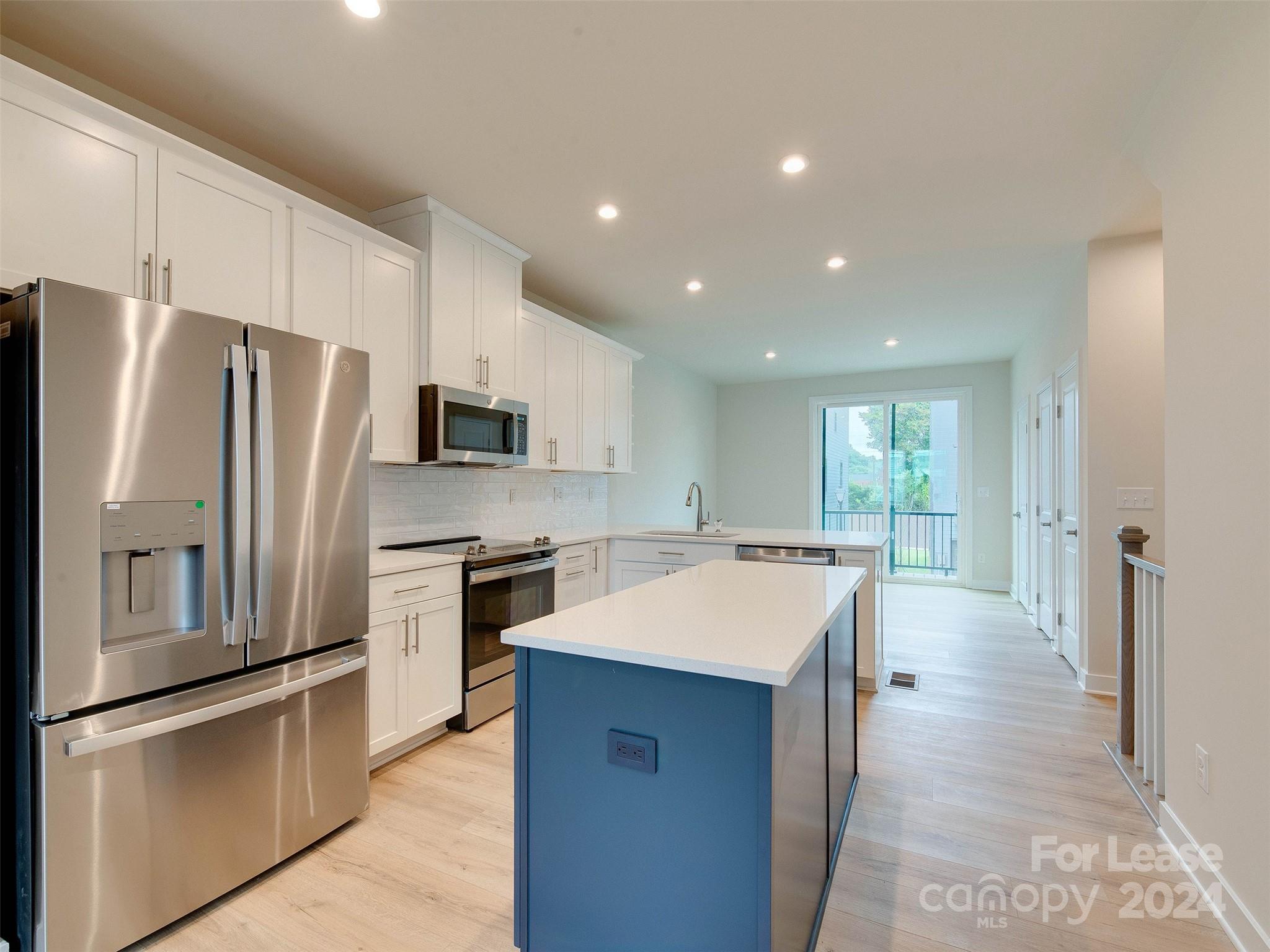Double Oaks - Residential Lease