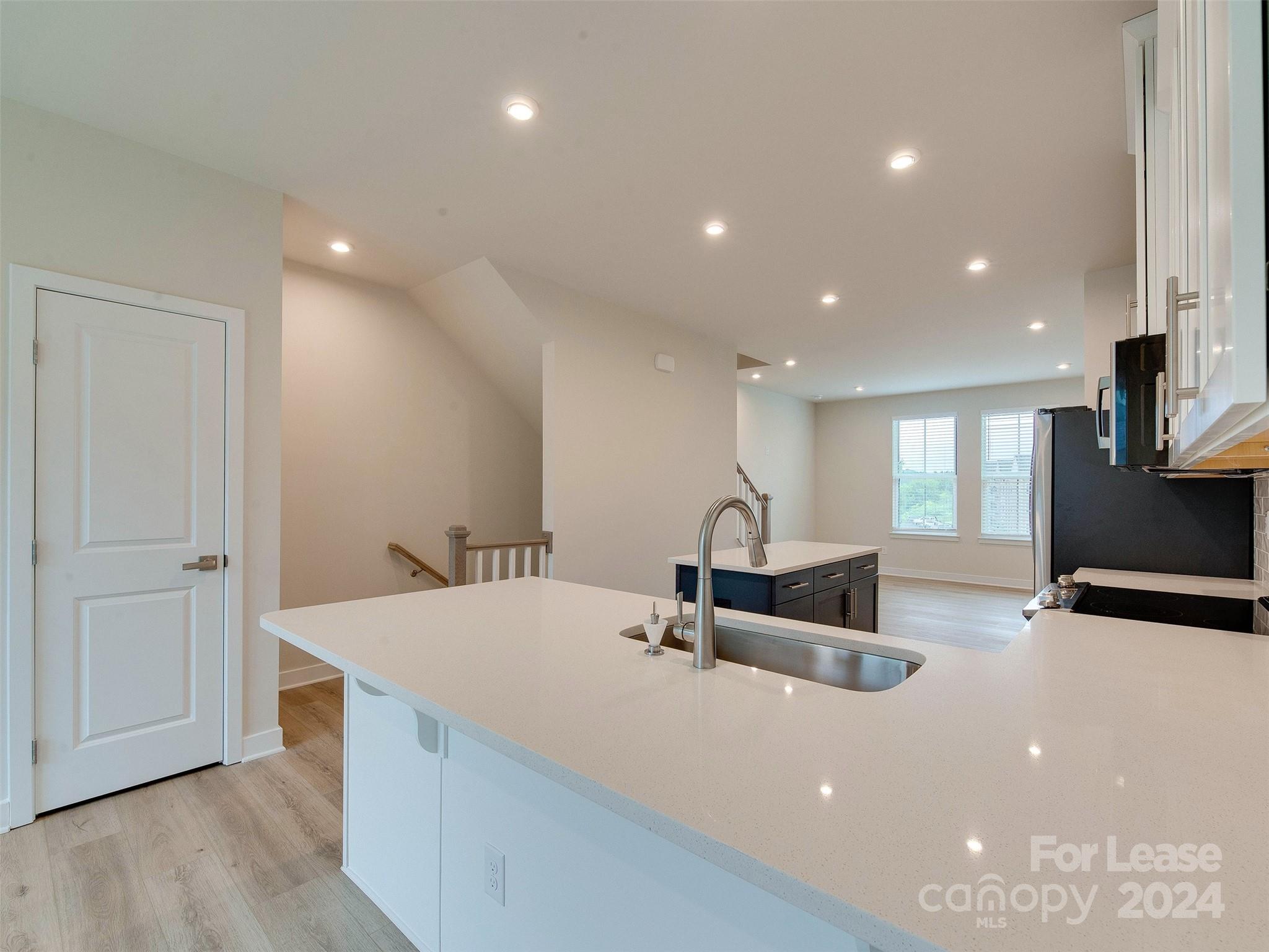 Double Oaks - Residential Lease