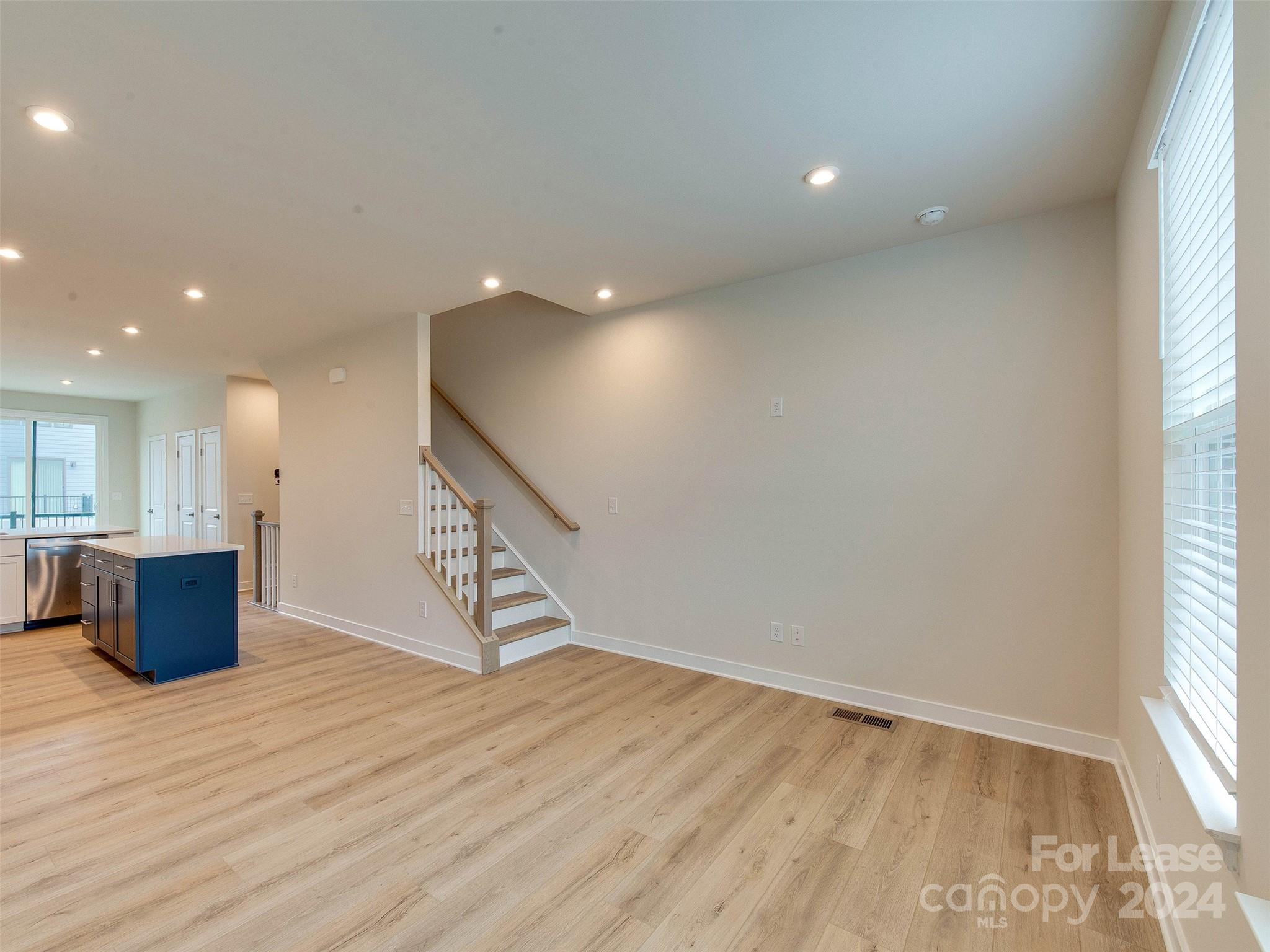 Double Oaks - Residential Lease