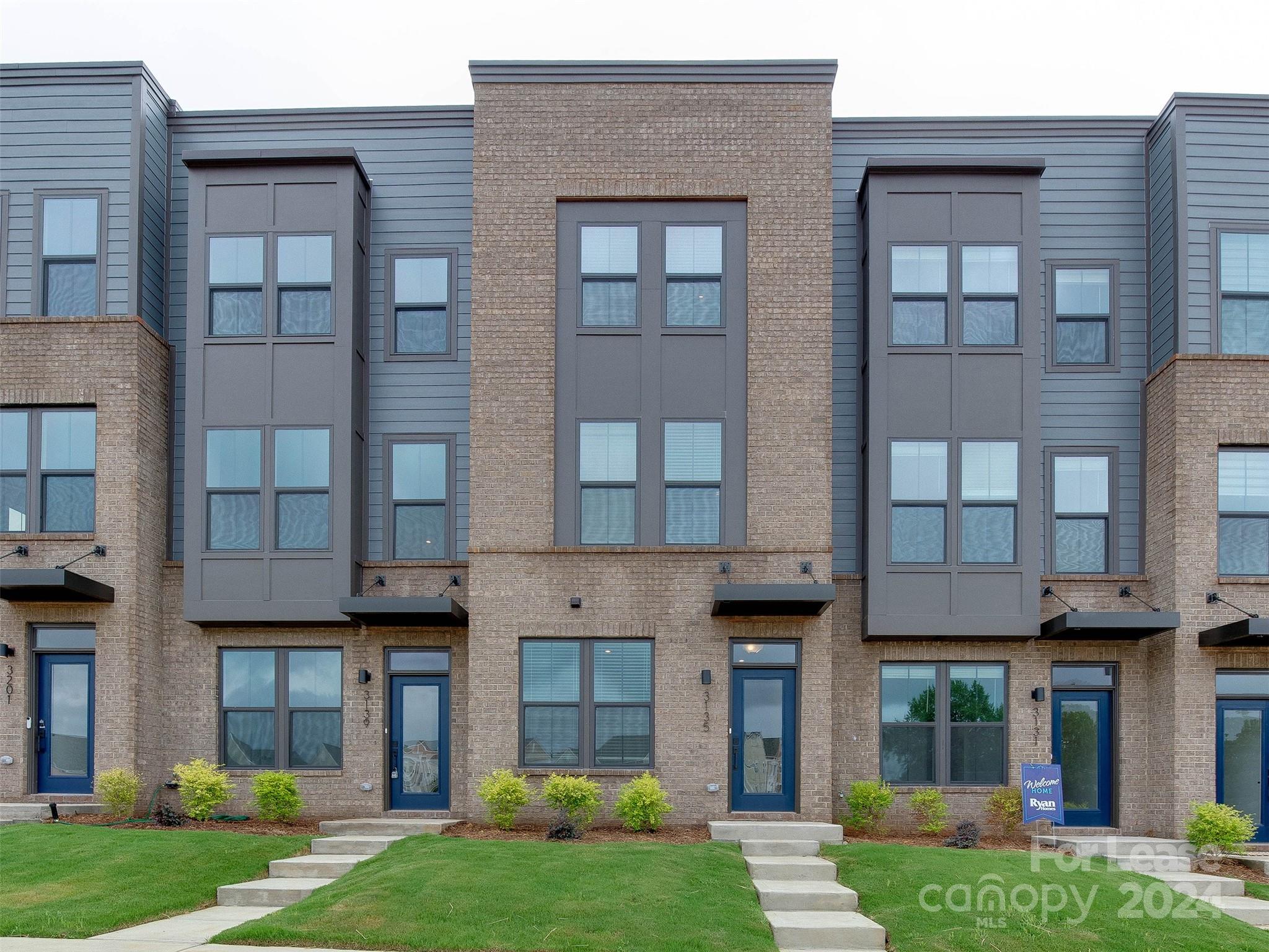 Double Oaks - Residential Lease
