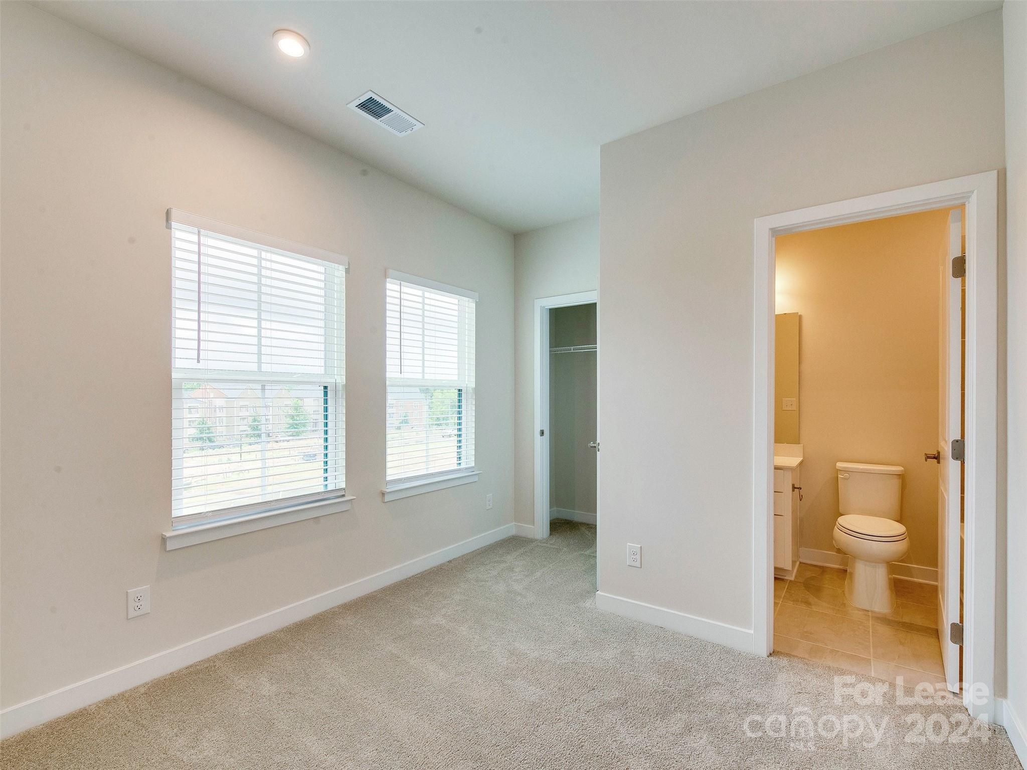 Double Oaks - Residential Lease