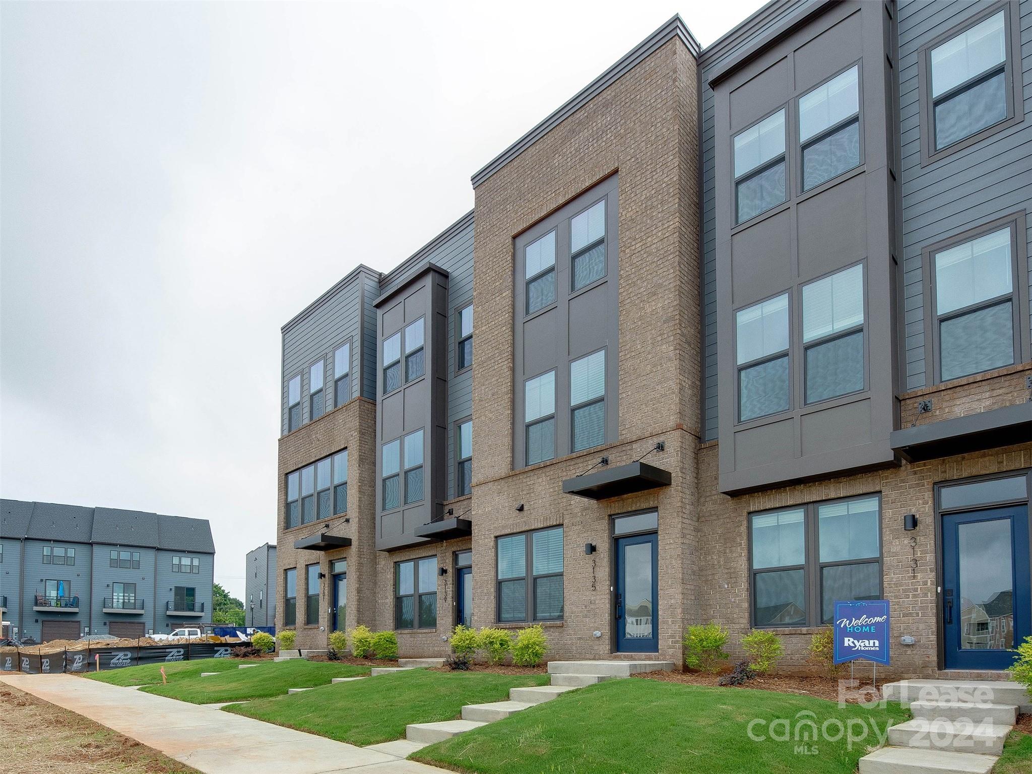 Double Oaks - Residential Lease