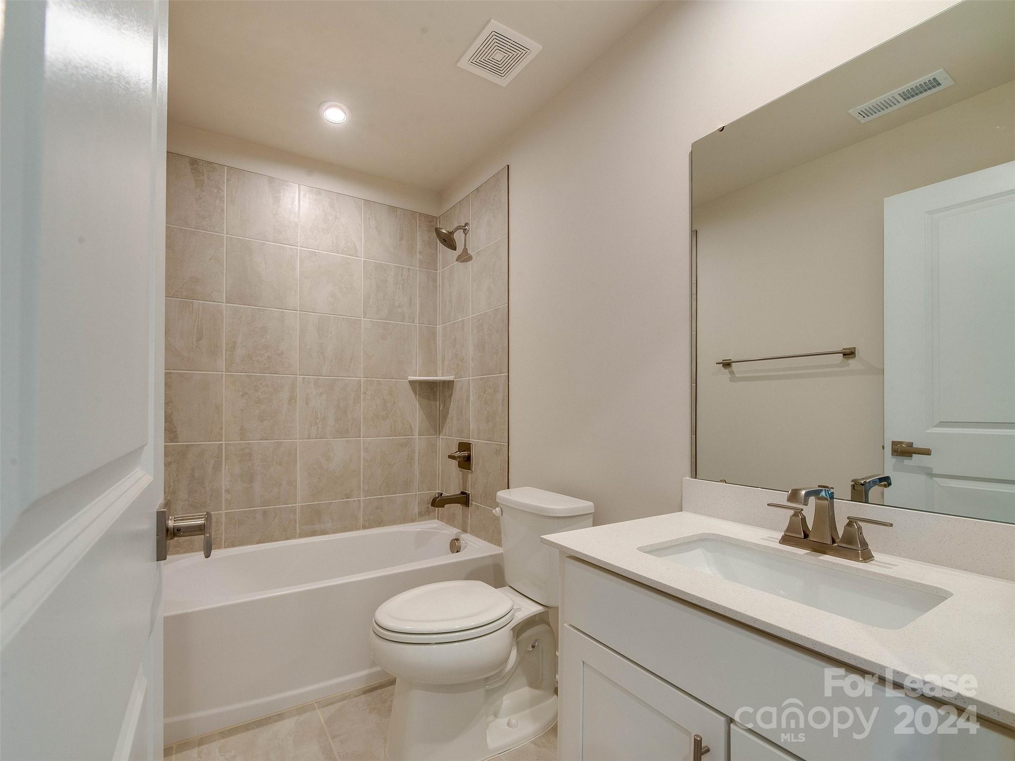 Double Oaks - Residential Lease