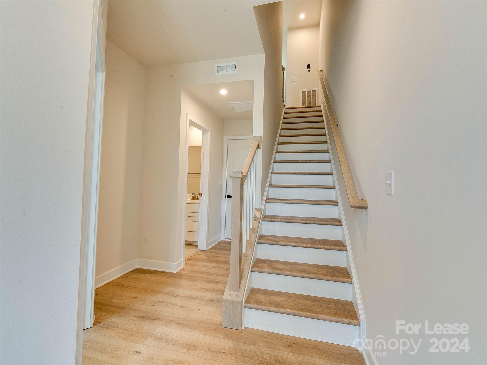 Double Oaks - Residential Lease