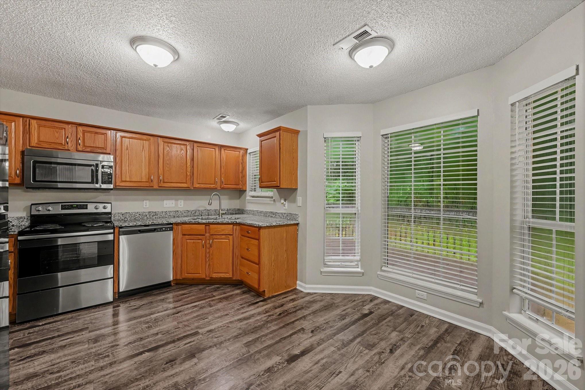 8722 Woodhill Manor Court