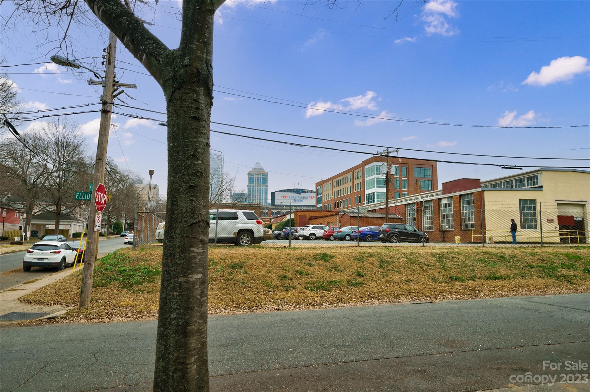 First Row Condominium - Residential