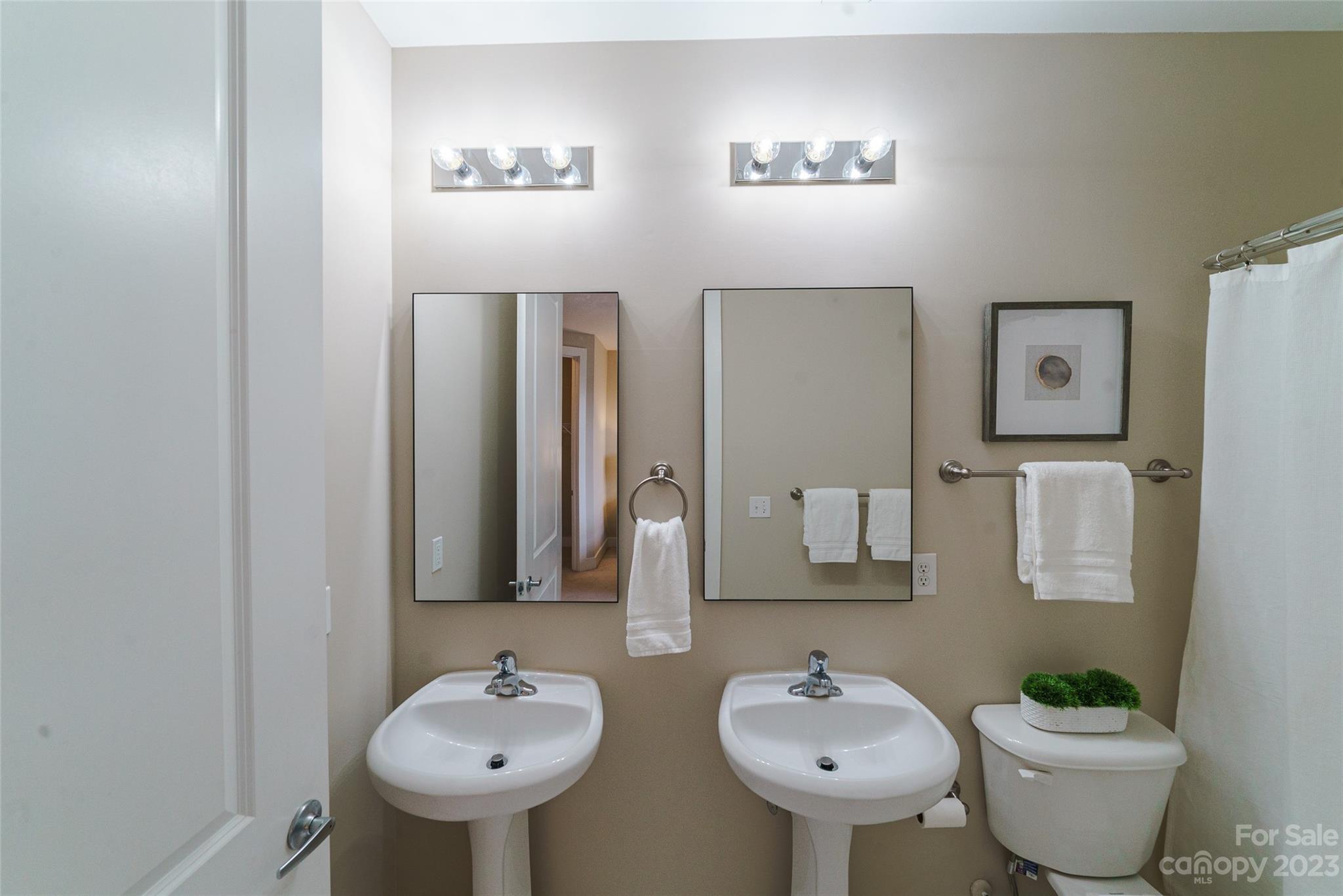 First Row Condominium - Residential