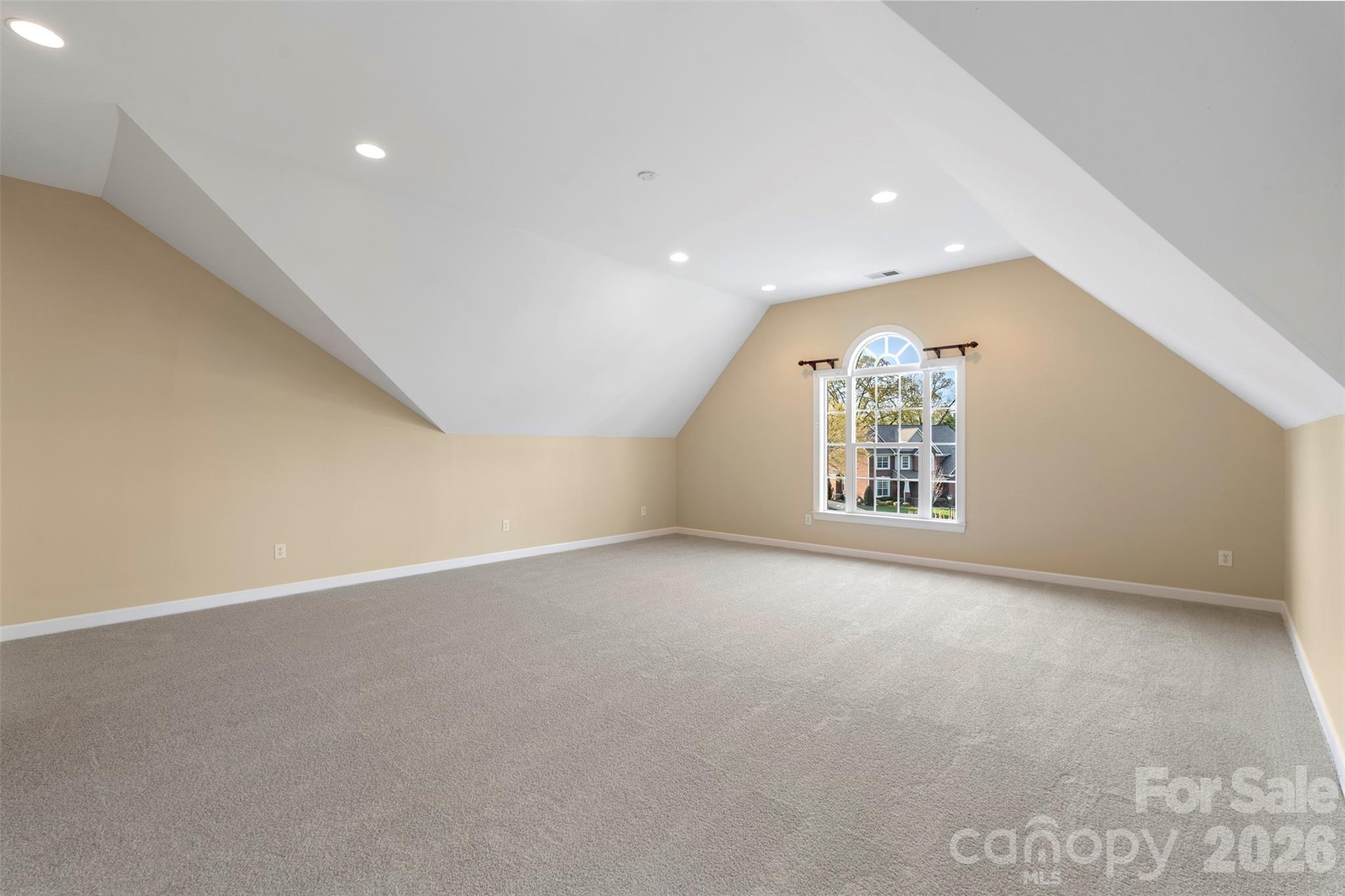 Hunter Oaks - Residential