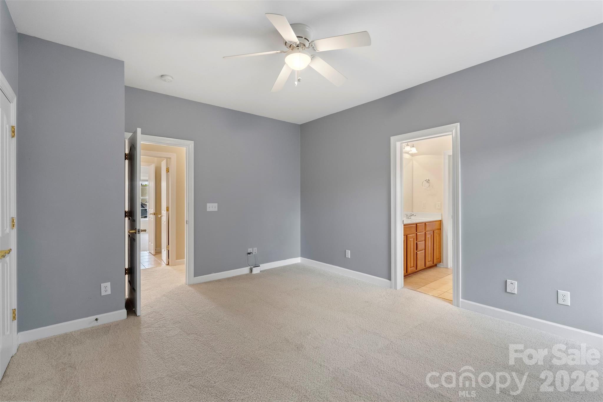 Hunter Oaks - Residential