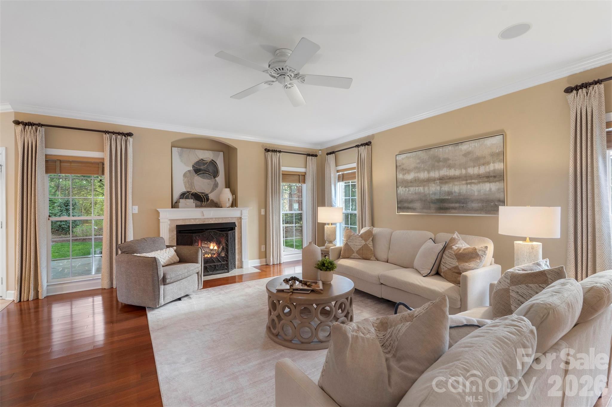 Hunter Oaks - Residential