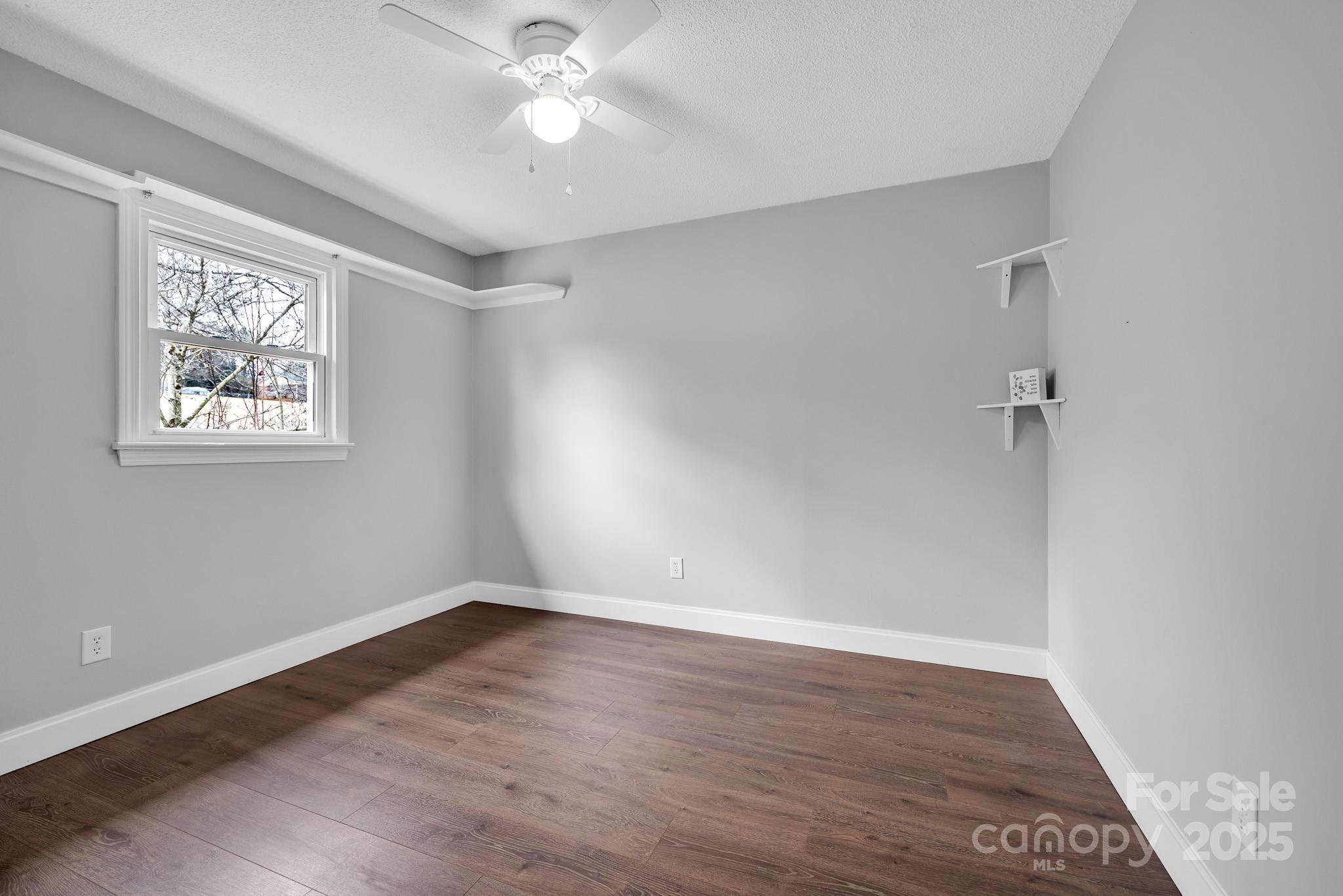 Spring Hills - Residential