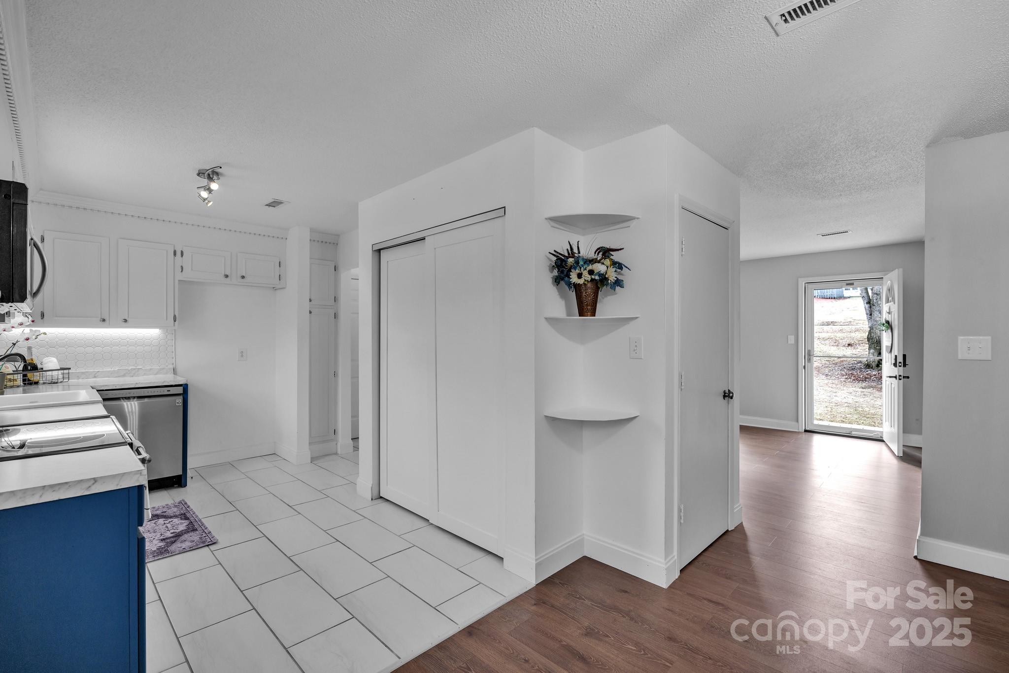 Spring Hills - Residential