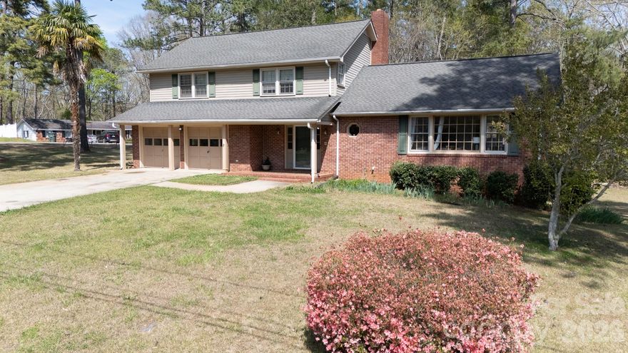 Corner Lot with Unlimited Potential in Winnsboro
Escape the hustle and find your sanctuary! Situated on a 0.53-acre corner lot. This 3-
bedroom, 2.5-bathroom home offers the perfect blend of Southern charm and modern
convenience. It offers a spacious family room with a fireplace and a living room for more
comfortable living space. The primary suite has a private en-suite bathroom. The
kitchen comes equipped with a brand-new gas cooktop. There is also a dedicated mud
room with washer and dryer hookups, and the half bath right off the family room. This
home has an unfinished walk-out basement. This can be used for extra storage or
finished as a workshop, a home gym, a home theater, an office or possible apartment
for extra income (with the separate entrance). Enjoy the large corner lot, partially fenced for
your four-legged friends or a safe play area. A true two-car garage provides plenty of
space for vehicles, while the large lot offers plenty of room for gardening or a fire pit
area. Whether you’re looking for room to grow or a savvy investment, this property
delivers. Enjoy the tranquility of Winnsboro living with quick, easy access to I-77,
giving you the best of small-town peace with a straightforward commute to Columbia or
Rock Hill or Charlotte.