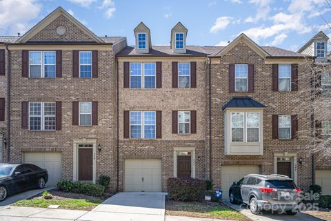 243 Lincoln Street Charlotte NC 28203