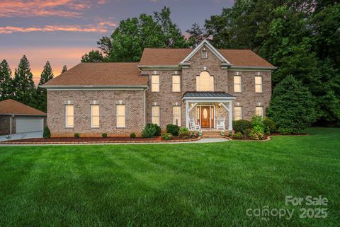 6324 Old Fox Hunt Lane Charlotte NC 28227