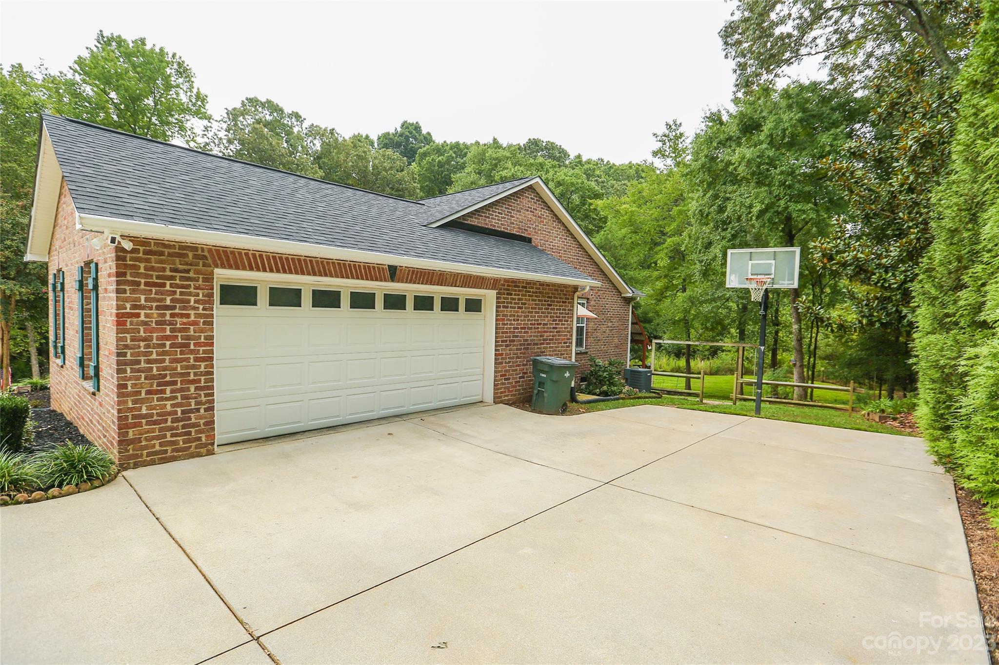 Stone Ridge - Residential