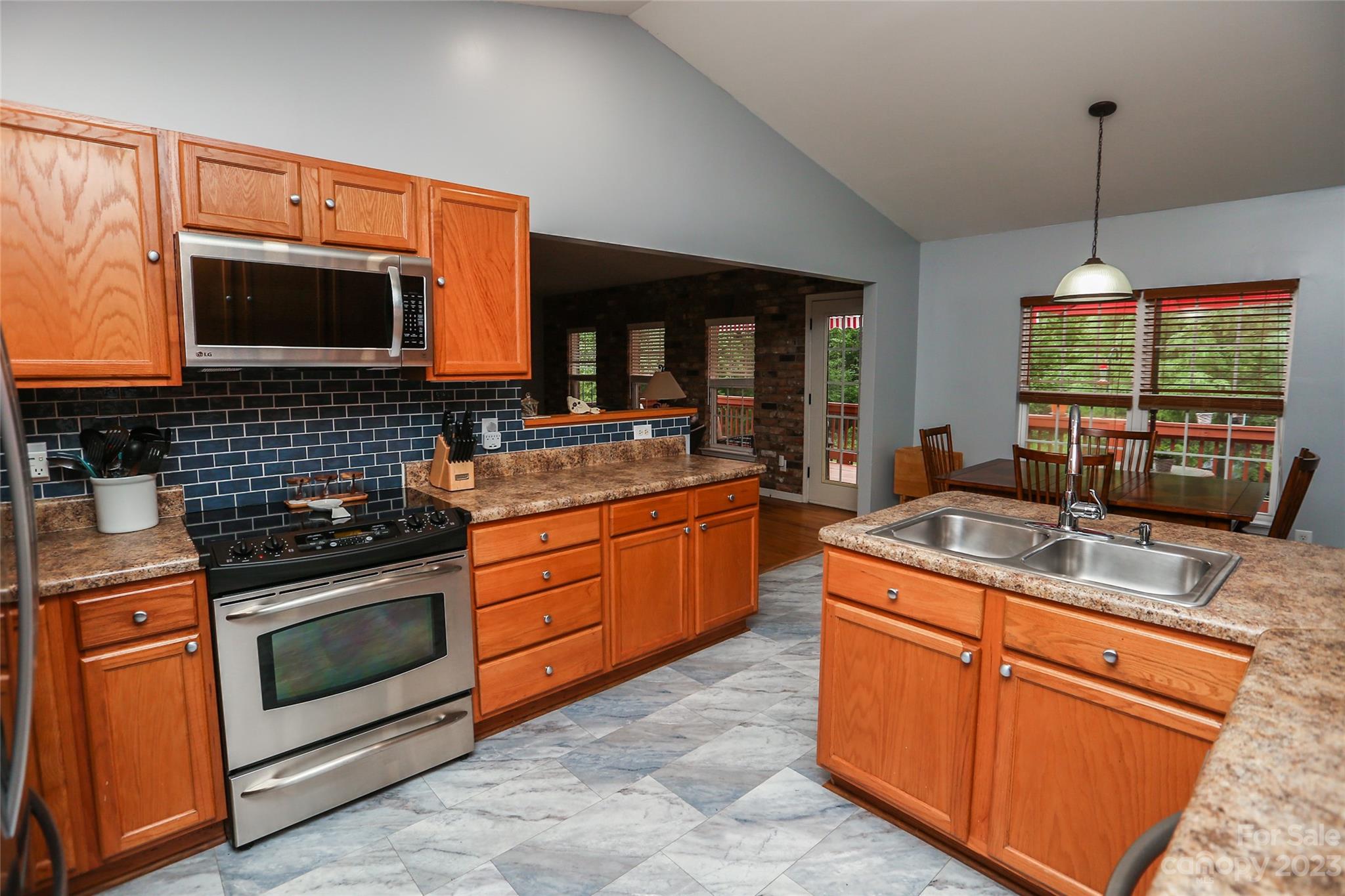 Stone Ridge - Residential