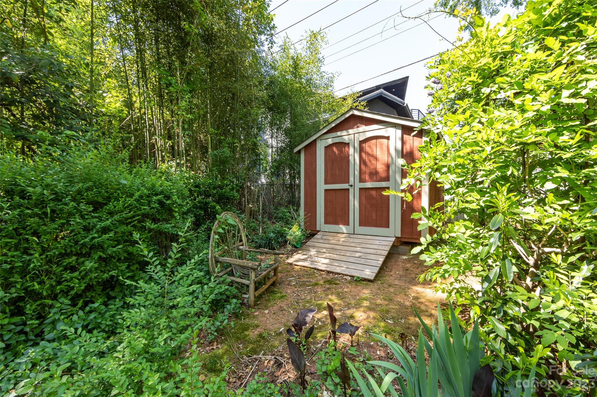 Commonwealth Park - Residential