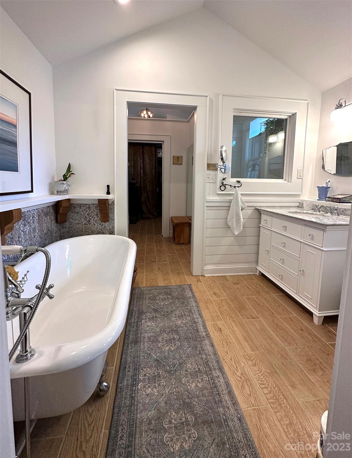 Commonwealth Park - Residential