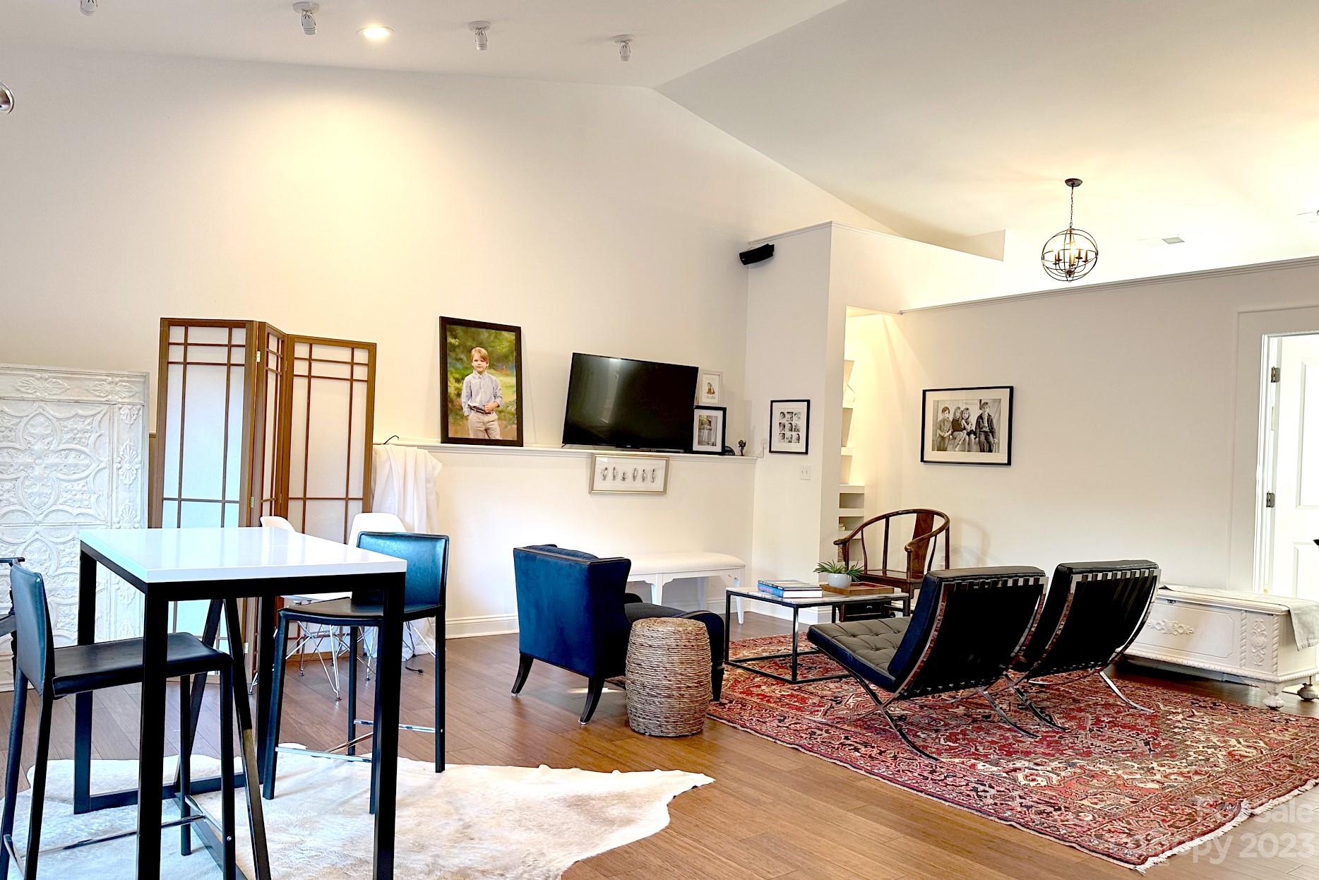 Commonwealth Park - Residential